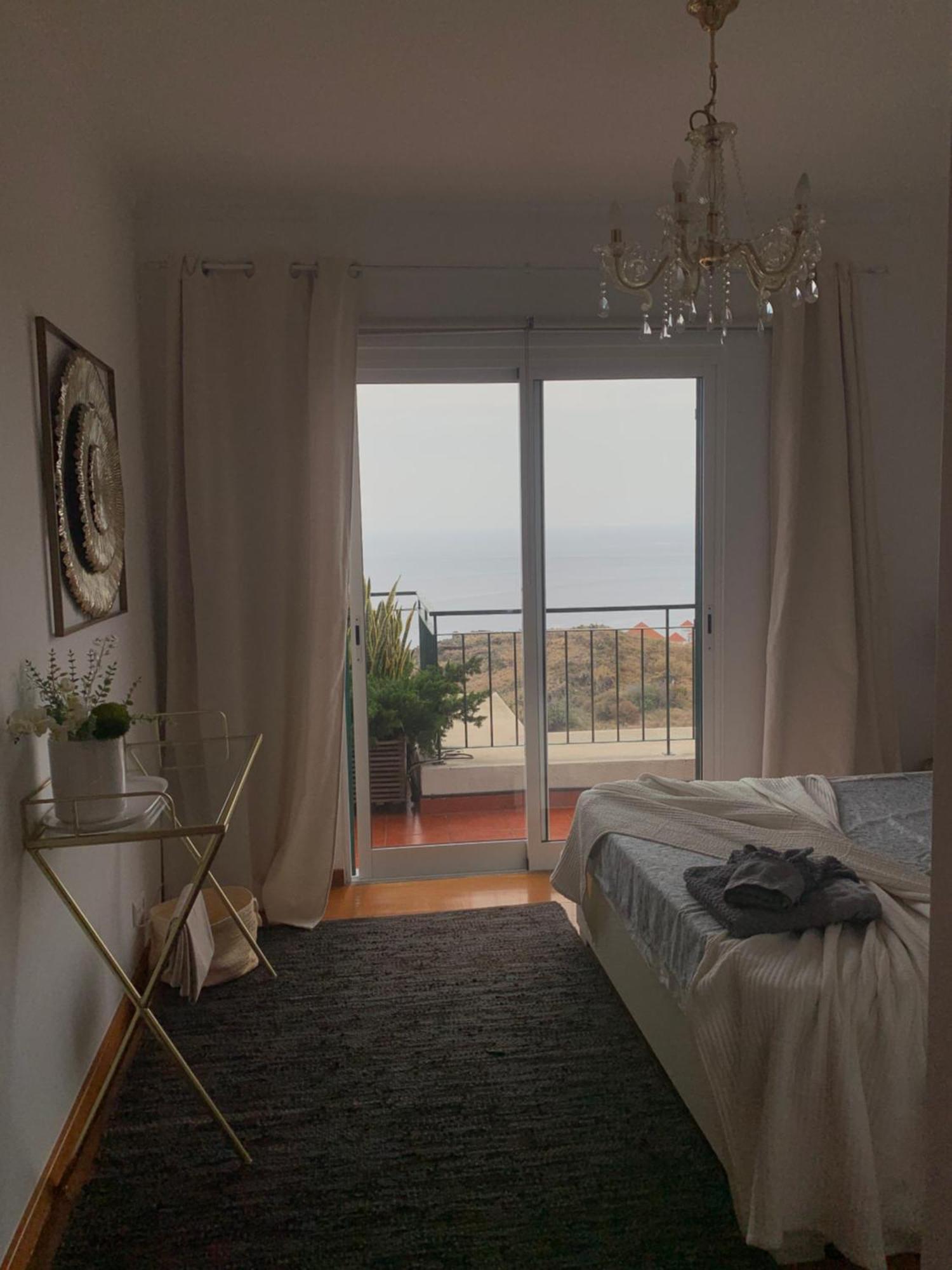 Апартаменты Oceanview Penthouse Канису Экстерьер фото